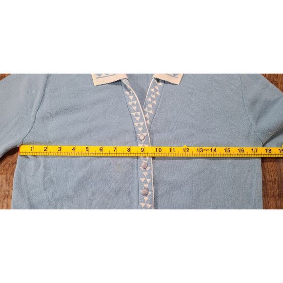 Vintage 50s-60s Womens Cardigan Size XS Baby Blue Print Trim Sweater Collared - Picture 3 of 7